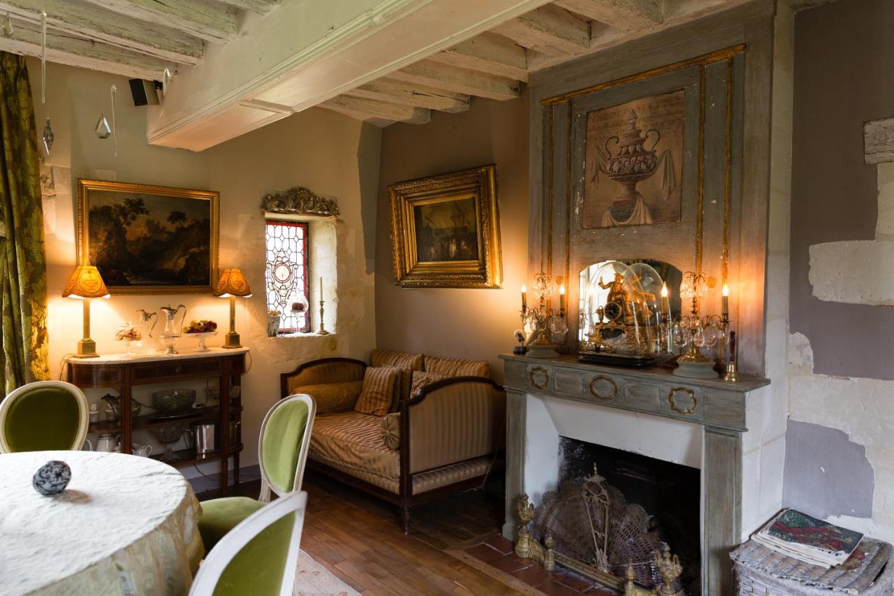 Bed and Breakfast Le Manoir De Maucartier Monnaie Esterno foto