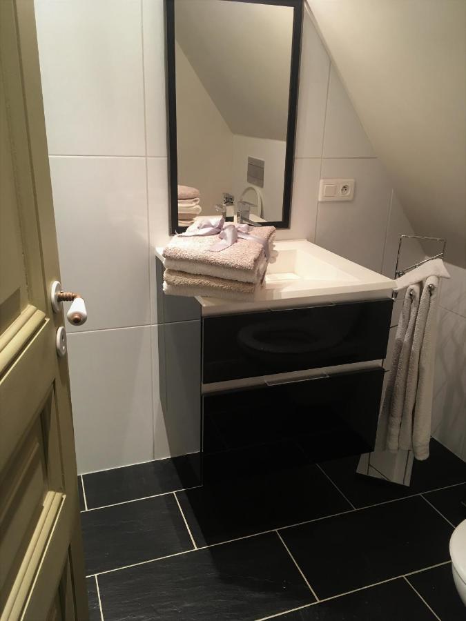 Bed and Breakfast Le Manoir De Maucartier Monnaie Esterno foto