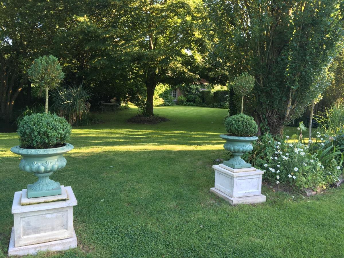 Bed and Breakfast Le Manoir De Maucartier Monnaie Esterno foto