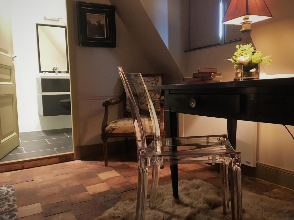 Bed and Breakfast Le Manoir De Maucartier Monnaie Esterno foto