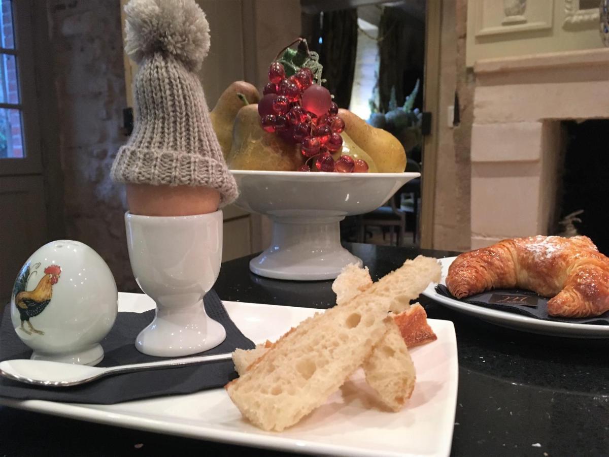 Bed and Breakfast Le Manoir De Maucartier Monnaie Esterno foto