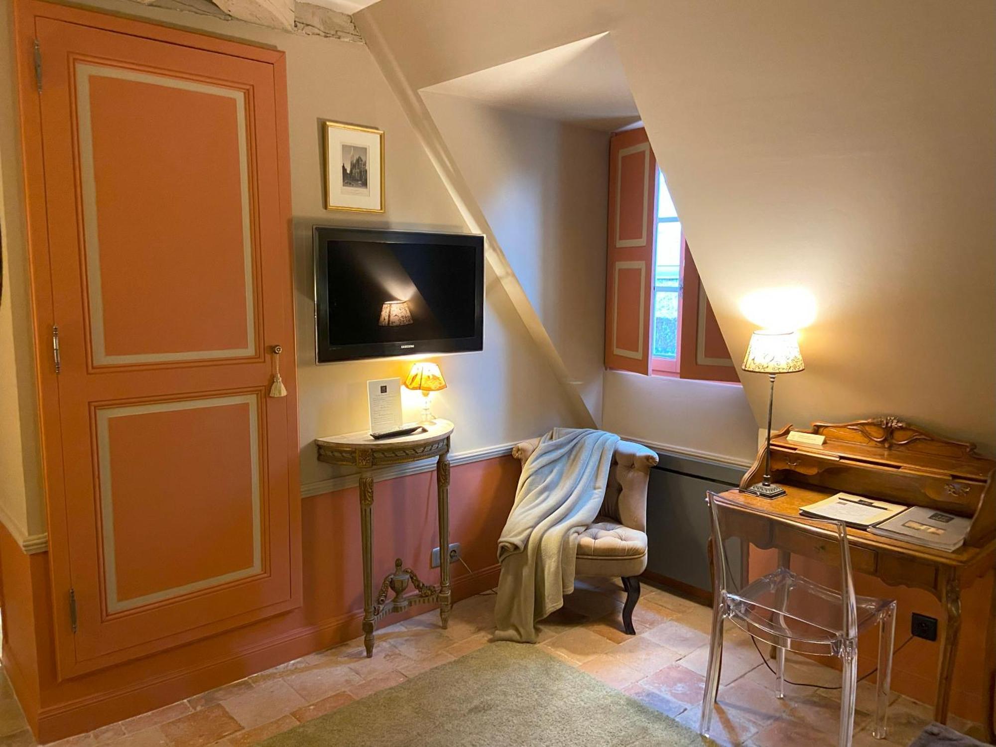 Bed and Breakfast Le Manoir De Maucartier Monnaie Esterno foto