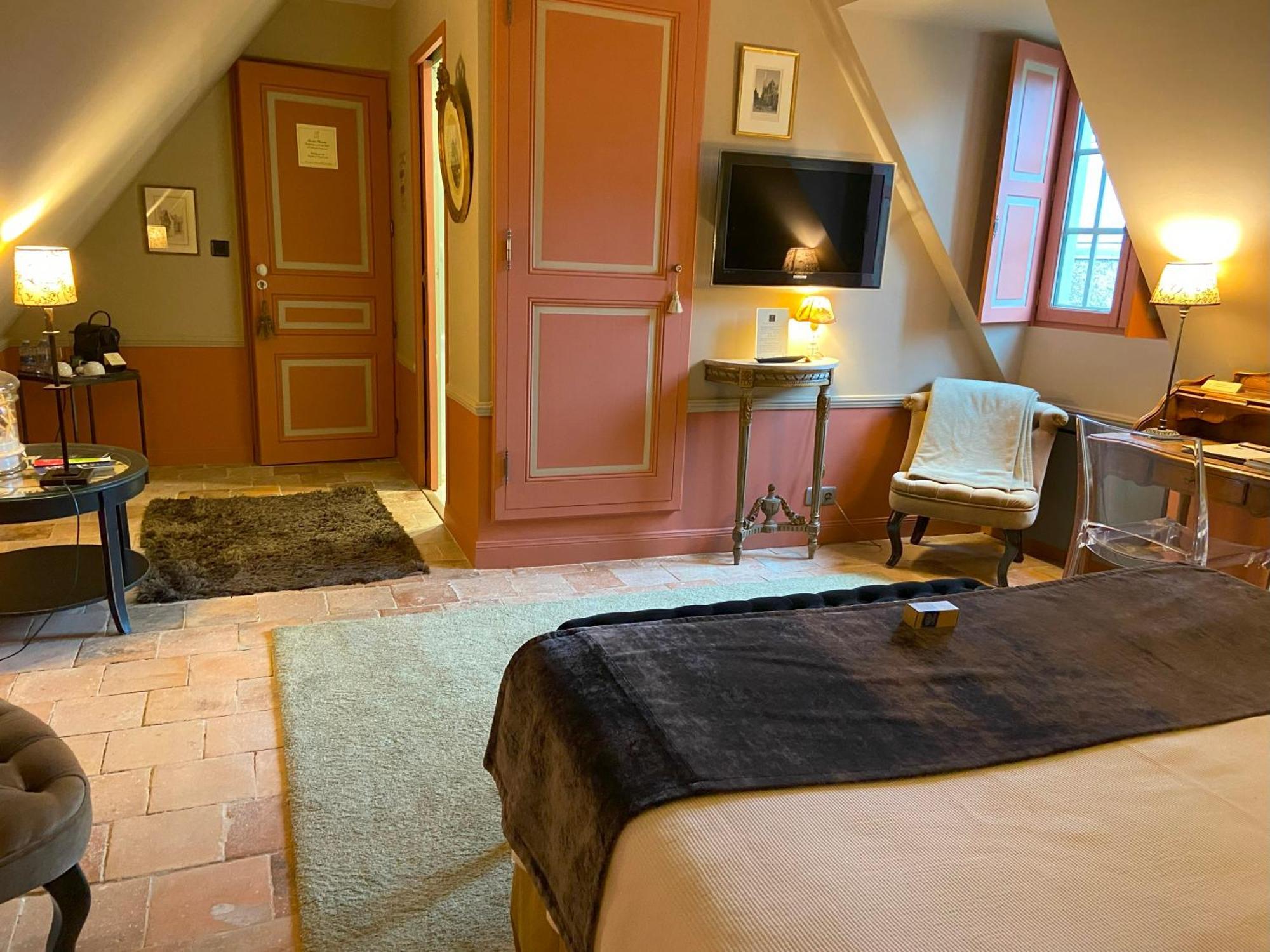 Bed and Breakfast Le Manoir De Maucartier Monnaie Esterno foto