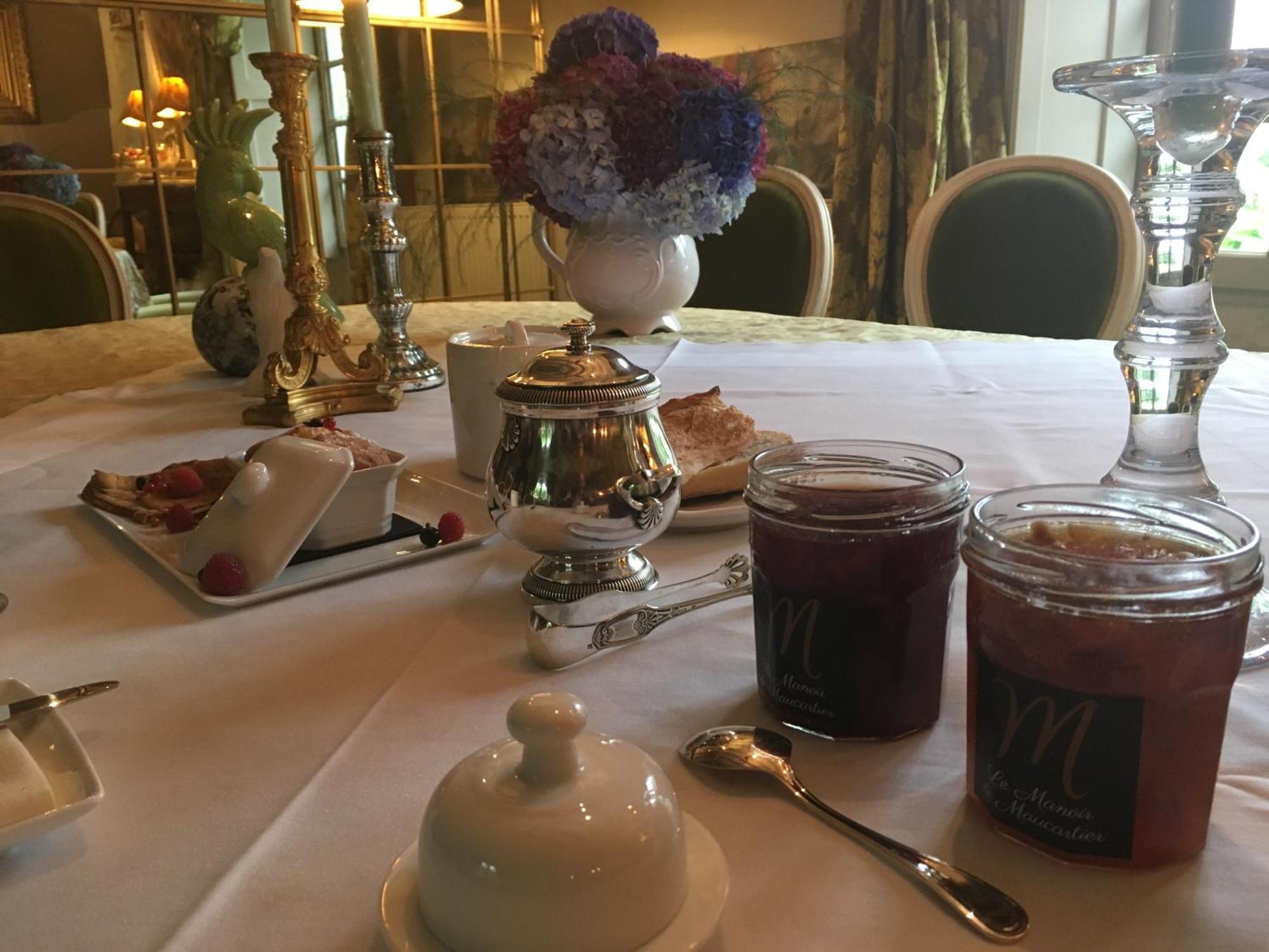 Bed and Breakfast Le Manoir De Maucartier Monnaie Camera foto